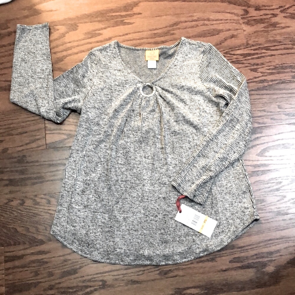 3/$15 Ruby Rd PS long sleeve shirt. Create a bundle of your favorite 3 items.